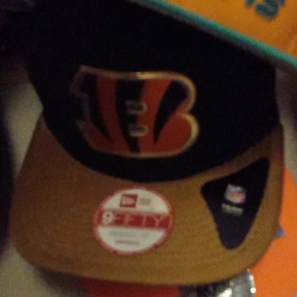 Hats - Picture 4 of 4